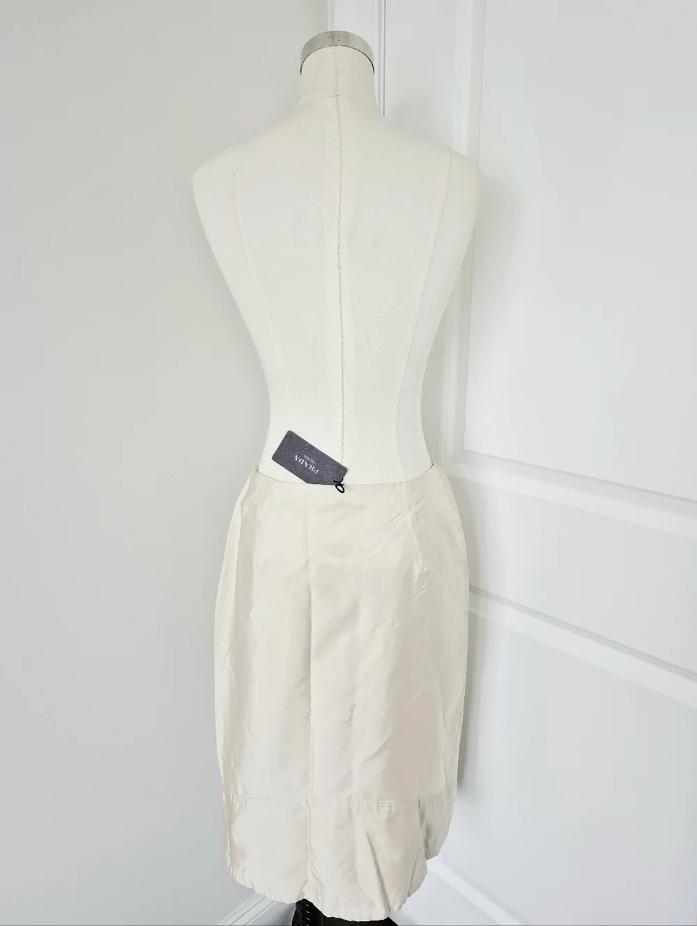 Vtg Prada Italy Talc Radzimir Silk Skirt Classic Party Retro Spring Summer Y2K - Picture 5 of 15